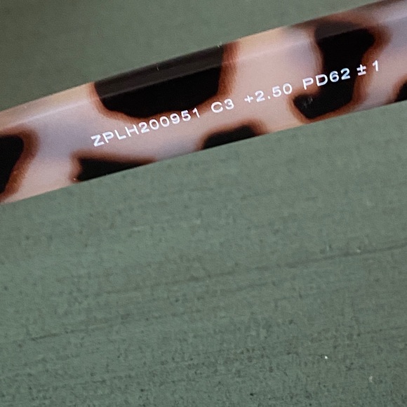 Ladeesse bifocal sunglasses. +2.50. - Picture 7 of 10